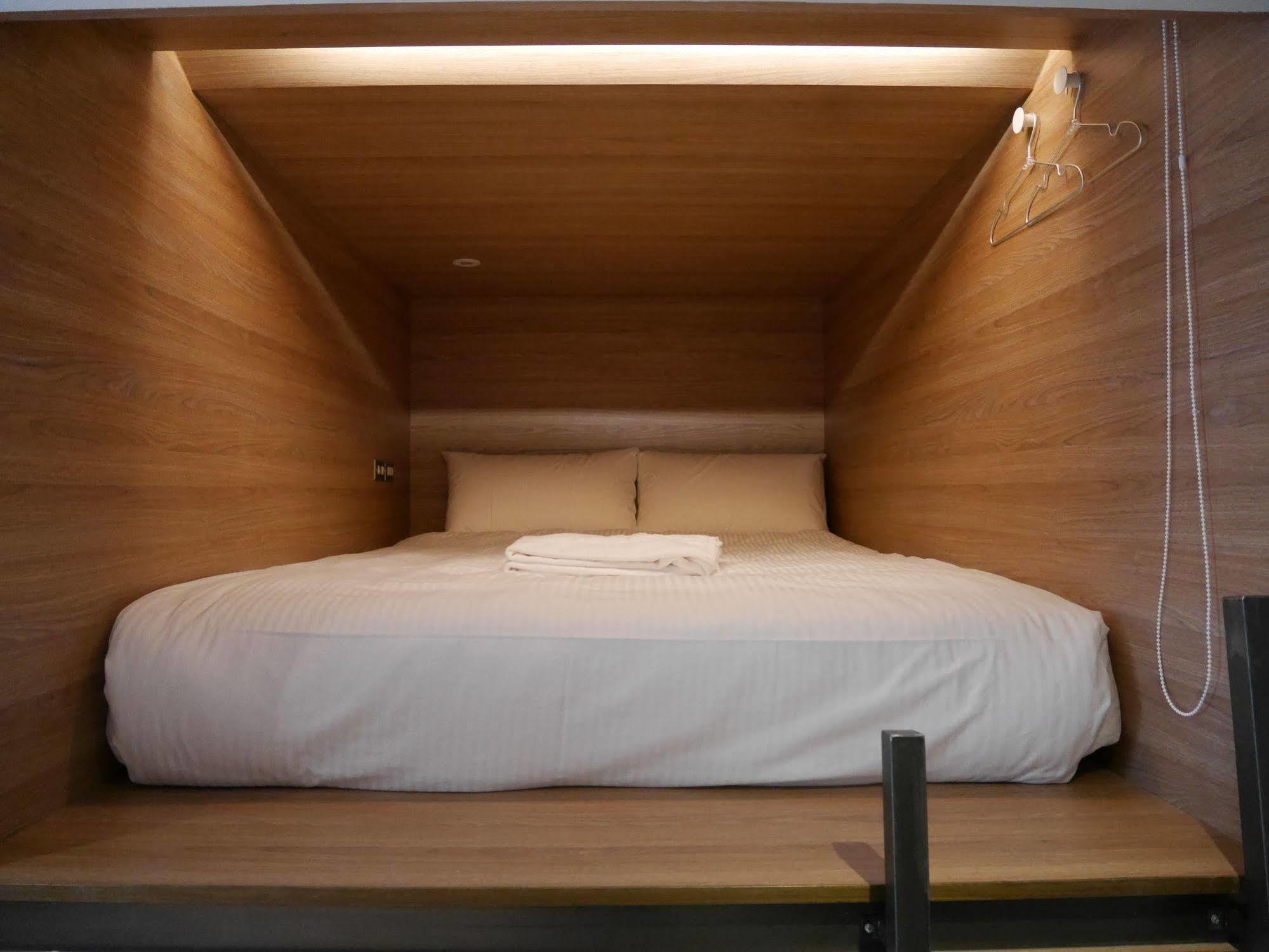 Bouti City Capsule Inn Taipei Luaran gambar