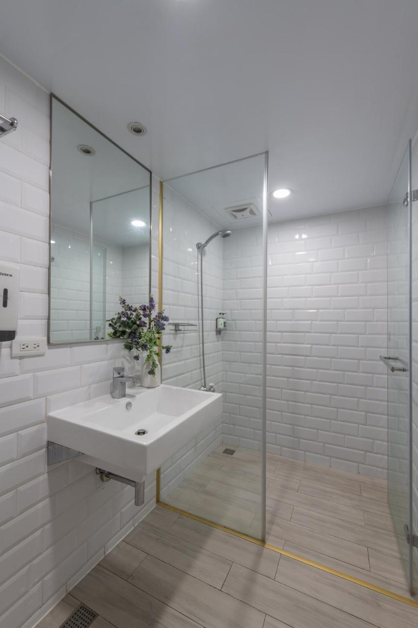 Bouti City Capsule Inn Taipei Luaran gambar